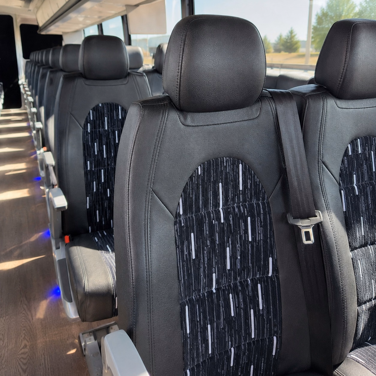 laredo charter bus rental
